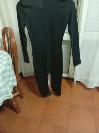 Buzo elástico negro