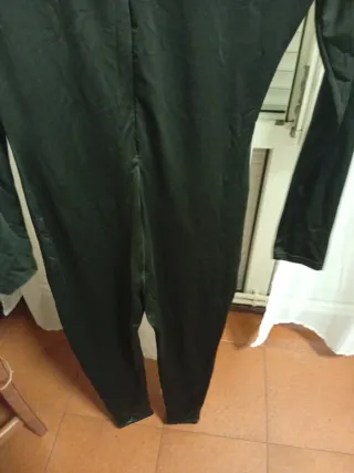 Buzo elástico negro