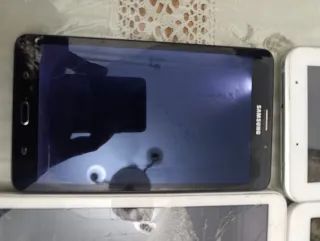Lote 4 Tablets Samsung  para reparar o piazas