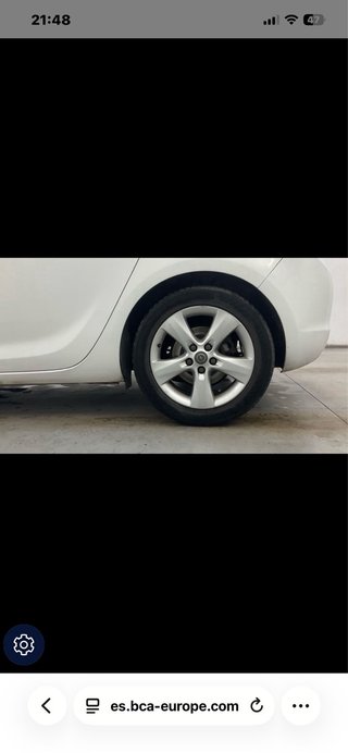 Opel Astra 2011
