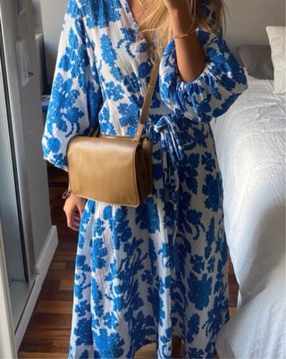 Bolso bandolera (triple) en piel de Zara
