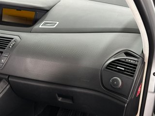 Citroen Grand C4 Picasso 2011 ¡125.000KMS etiq C!