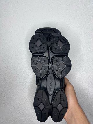 New Balance 9060 Negro/Gris