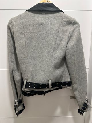 Chaqueta Guess Biker Negra y Gris