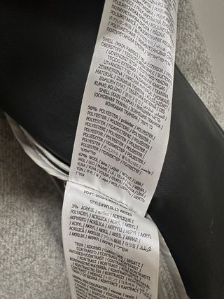 Chaqueta Guess Biker Negra y Gris