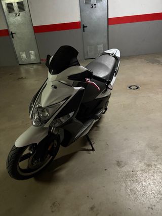 Scooter 125cc Blanca