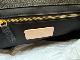 Bolso y cartera Coccinelle negros