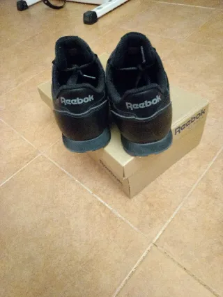Reebok Classic Leather Negras Talla 44