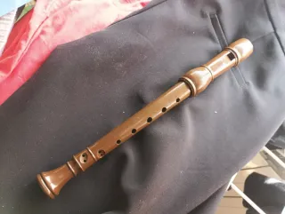 Flauta dulce marrón