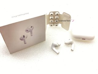 in-ear apple airpods pro 3
