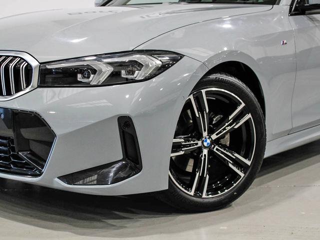 BMW Serie 3 2025, foto 6