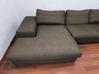 Sofá modular marrón tela