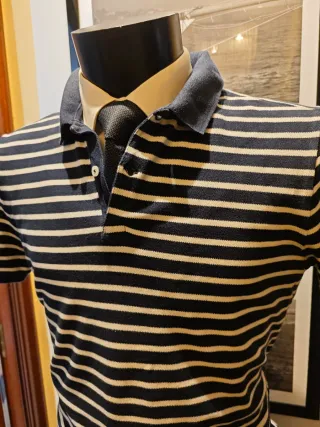Polo de rayas náutico