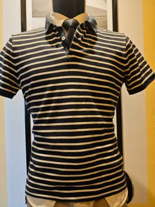 Polo de rayas náutico