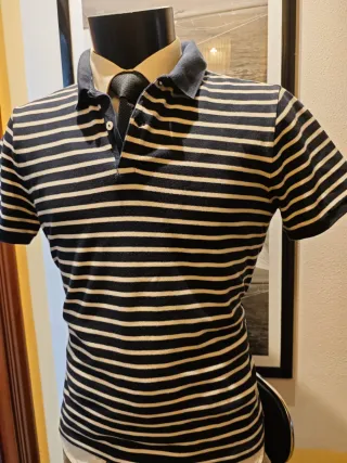 Polo de rayas náutico