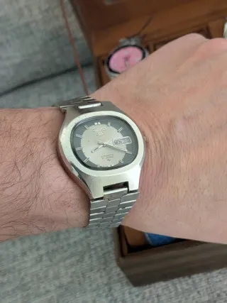 Seiko 5 Reloj Esfera TV Automático