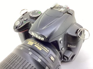 camara digital reflex nikon d5000+af-s dx 18-55mm 1:3.5-5.6g vr