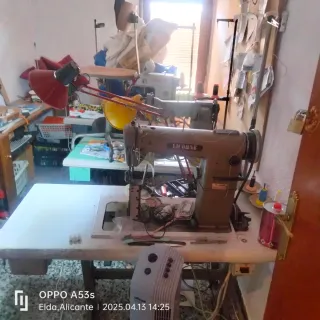 Vendo maquina de aparar buen estado neg