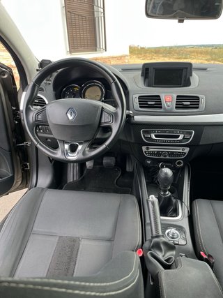 Renault Mégane Coupé 1.9 dCi 130cv (2009) - Impeca