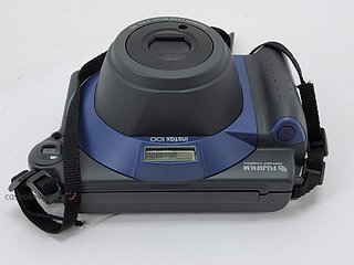 camara instantanea fujifilm instax100