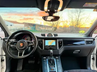 Porsche Macan 2016
