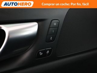 Volvo V60 2.0 B4 Mild-Hybrid Plus Dark