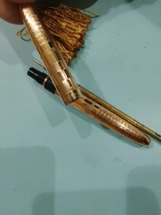 Penna stilografica oro con nappa