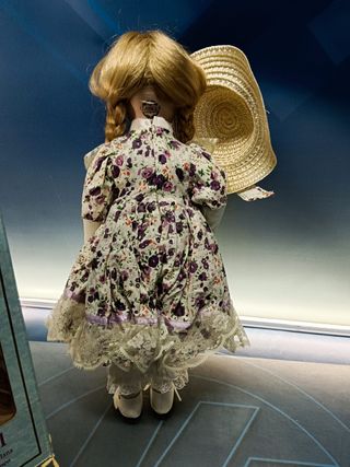 Bambola di porcellana, ROSA, 40 cm, PD05, Muñeca de porcelana (LA COLLEZIONE CLASSICA)