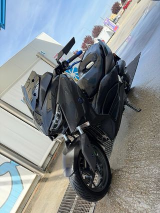 Yamaha XMAX 125cc Negra/Gris