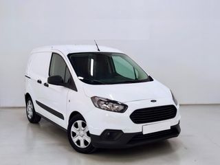 Ford Transit Courier 2023