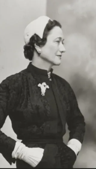 Broche Plumas de Avestruz  del Príncipe  de Gales