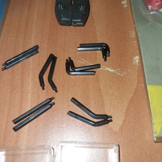 Juego de 2 alicates / pinzas para circlips seeger.