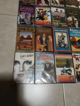 Lote 35 Cassettes Música Variada nueva