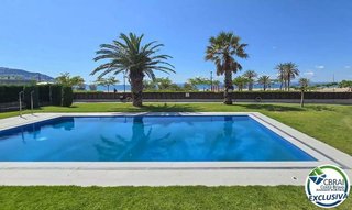 Piso en venta en Salatar en Roses