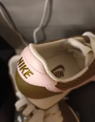 Zapatillas Nike Unisex Verde Rosa