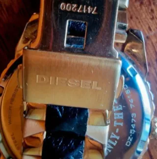 Orologio Diesel Acciaio Inossidabile Dorato