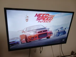 PS4 Slim 1TB + 2 Mandos + 4 Juegos