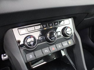 SKODA KAROQ 1.5 TSI SCOUT DSG 150 5P
