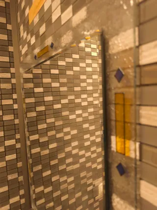 Mueble de baño con espejo