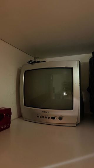 Televisor Samsung Tubo Mediano