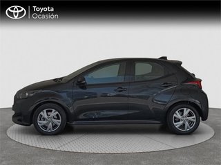 TOYOTA Yaris ACTIVE PLUS