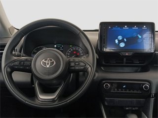TOYOTA Yaris ACTIVE PLUS