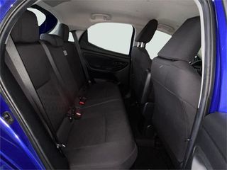 TOYOTA Yaris ACTIVE PLUS