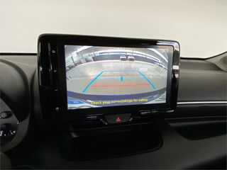 TOYOTA Yaris ACTIVE PLUS