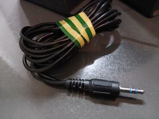 Altavoces Logitech Satélite