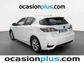 Lexus CT 200h Business 100 kW (136 CV)