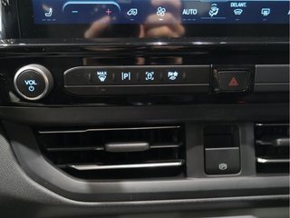 Ford Tourneo Custom 2.0 EcoBlue 125kW L2 Titanium Auto