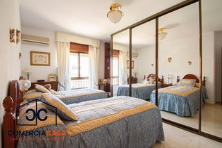 Piso en venta en Cervantes en Granada