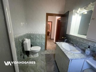 Chalet en venta en Centro - La Costilla en Rota