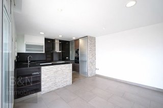 Piso en venta en Ca n'Aurell en Terrassa